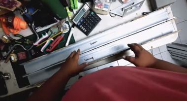 mengukur baja ringan 94 cm untuk rangka ambalan